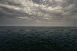 dark_sea_island_wide_02